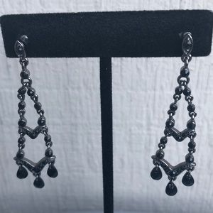 Black metallic  drop earrings.